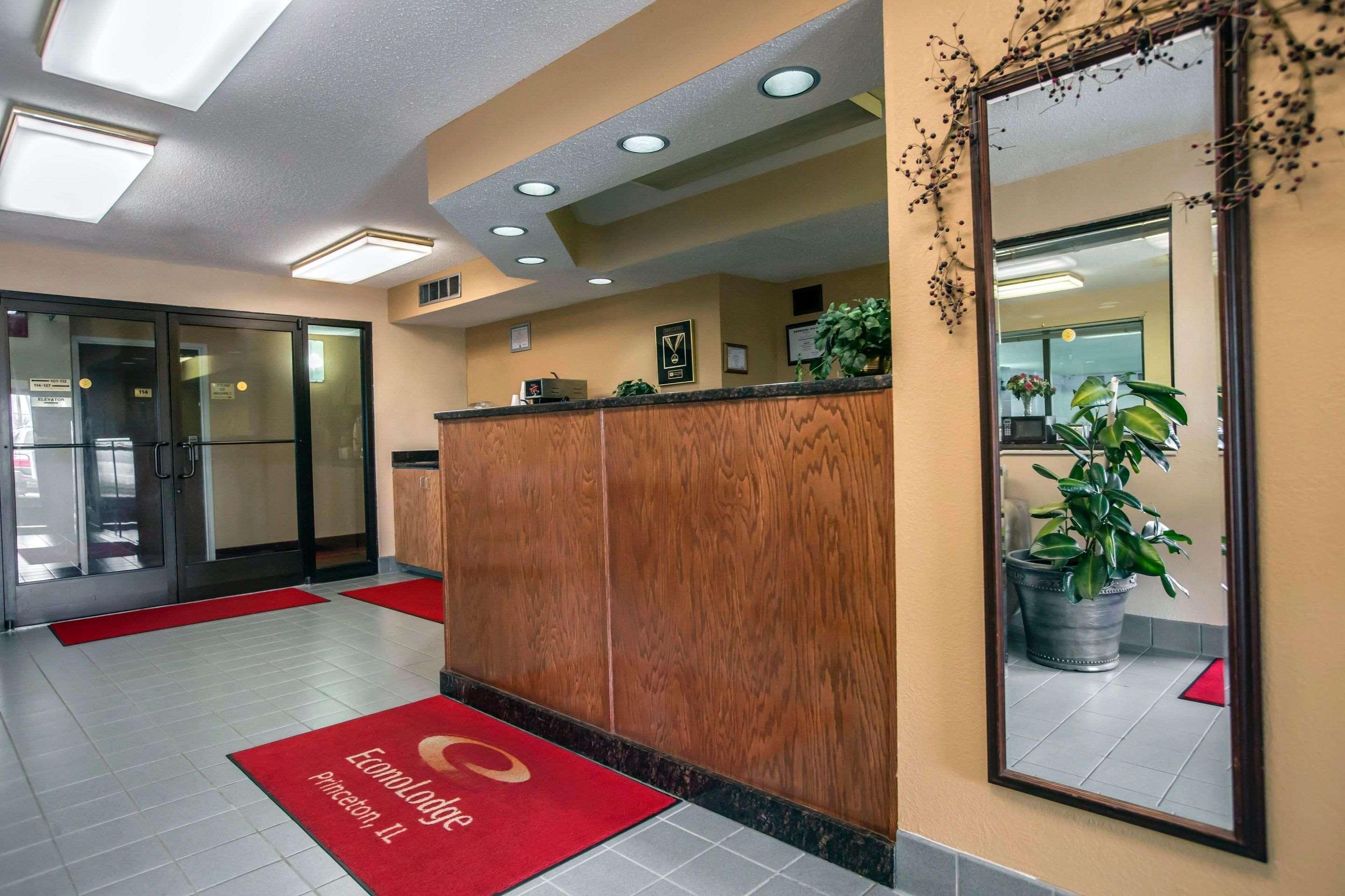 Econo Lodge Princeton Zewnętrze zdjęcie